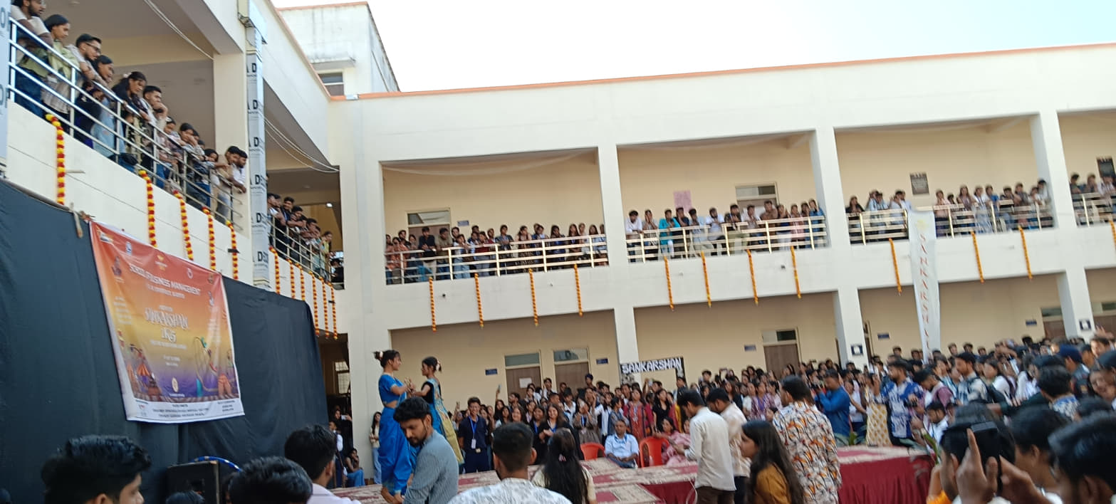 School of Management and Information Sciences, CSJM University Kanpur Academic photo 4